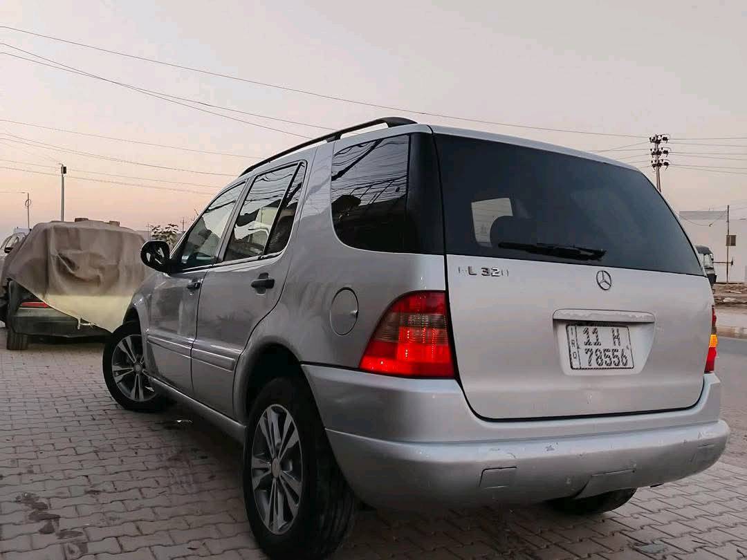 مارسيدس موديل 2000 ml320  سياره نضيفه وحلوه السعر 75 مكانها واسط الكوت وبيها مجال استفسار ***********