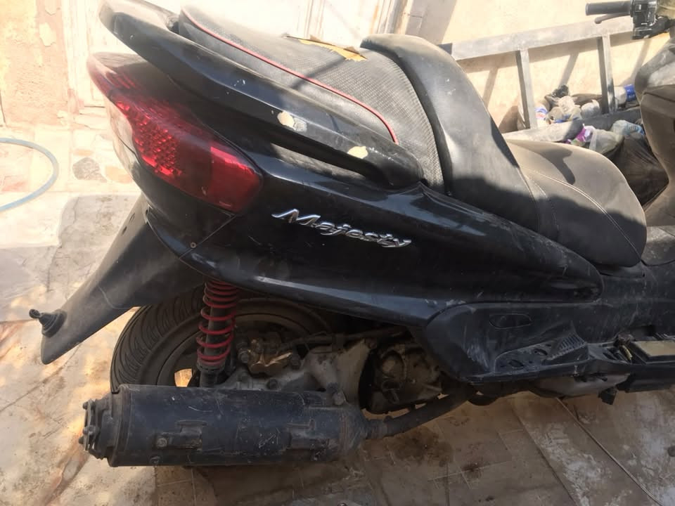 ماجستا دبل رون ٢٥٠cc شوكت مايعجبك انكر سلف واطلع نقسها ترايش ونقصها قبق باتري ونضافتها شوفت العين رايدها ب٤٥٠وبيها مجال بغداد الدوره ***********
