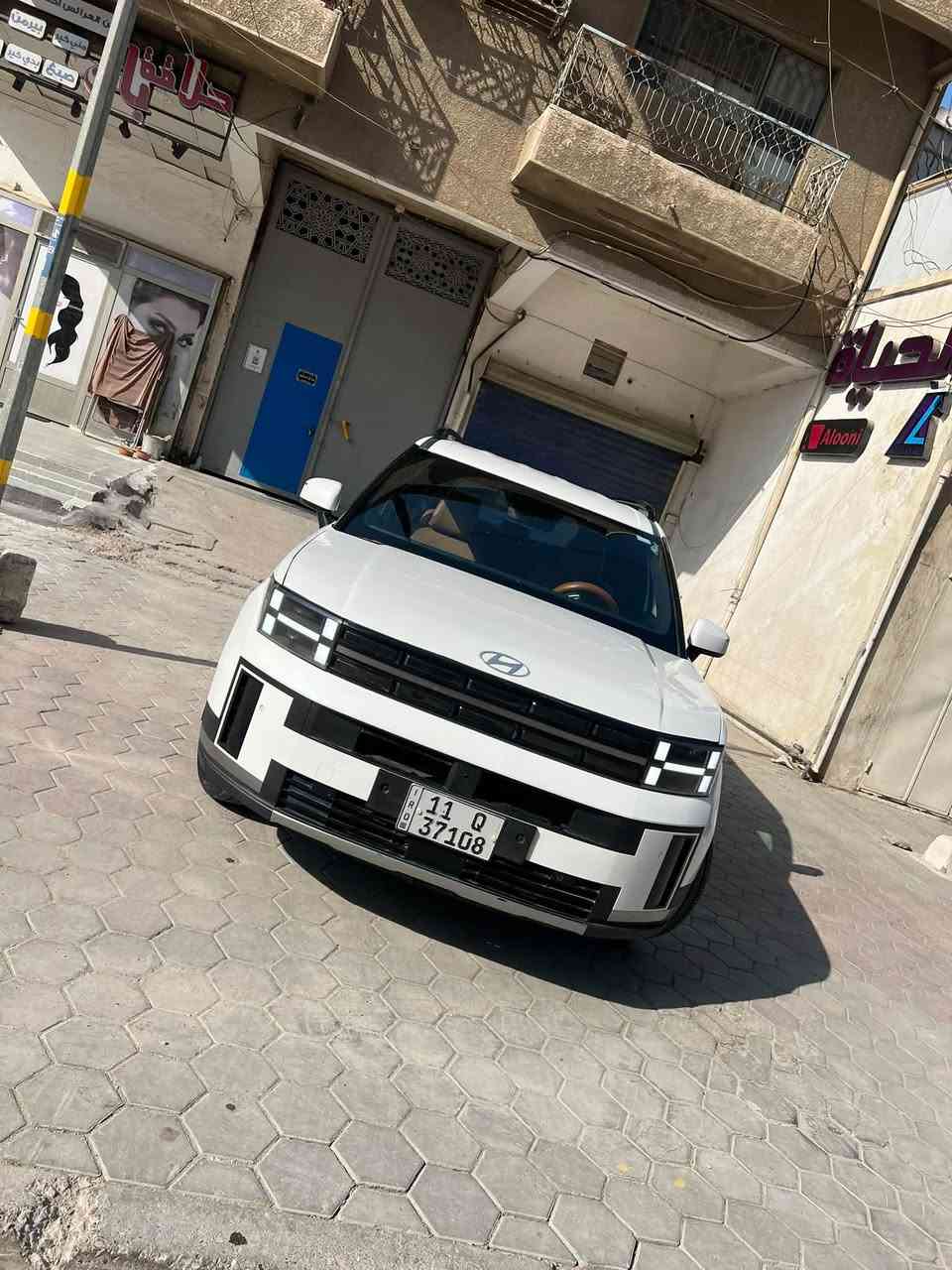 سلام عليكم سنتافيه موديل 24 شكل لجديد خليجي ماشيه 80 مواصفاته 7 راكب تلث قطع تبريد كشن كهرباء شاشه متصله اربع انضمه قياده شحن واير ليس جنطه كهرباء لد متغير هاند بريك بصمه كير تعليك مري شفط تشغيل عن بعد نضام اوتو هولد مكينه 2500 وبعد بيه هوايه موصفات سياره خليجيه بيه طخه خفيفه قطعتين ونص صبغ بدون دواخل لغد شاصي كفاله رقم بغداد هزه جديه مكانه كراده سعر 191بيه مجال  ***********

