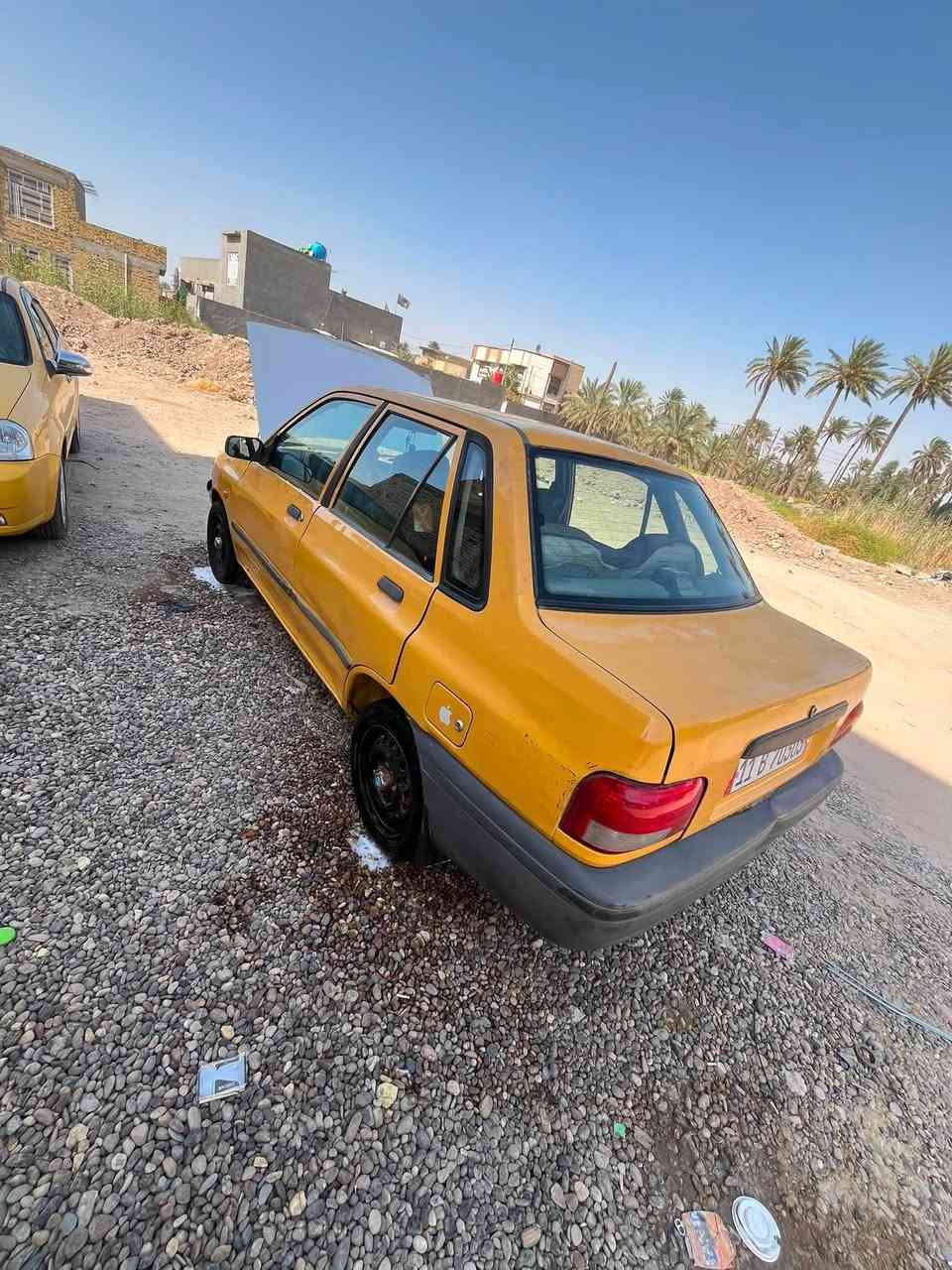 سايبه ١٢كير مكينه جيس بسمنه مصفره من كلشي 
مكاني بلحله شاصيه يرادله شغل السعر ٢٠بيه مجال
***********
