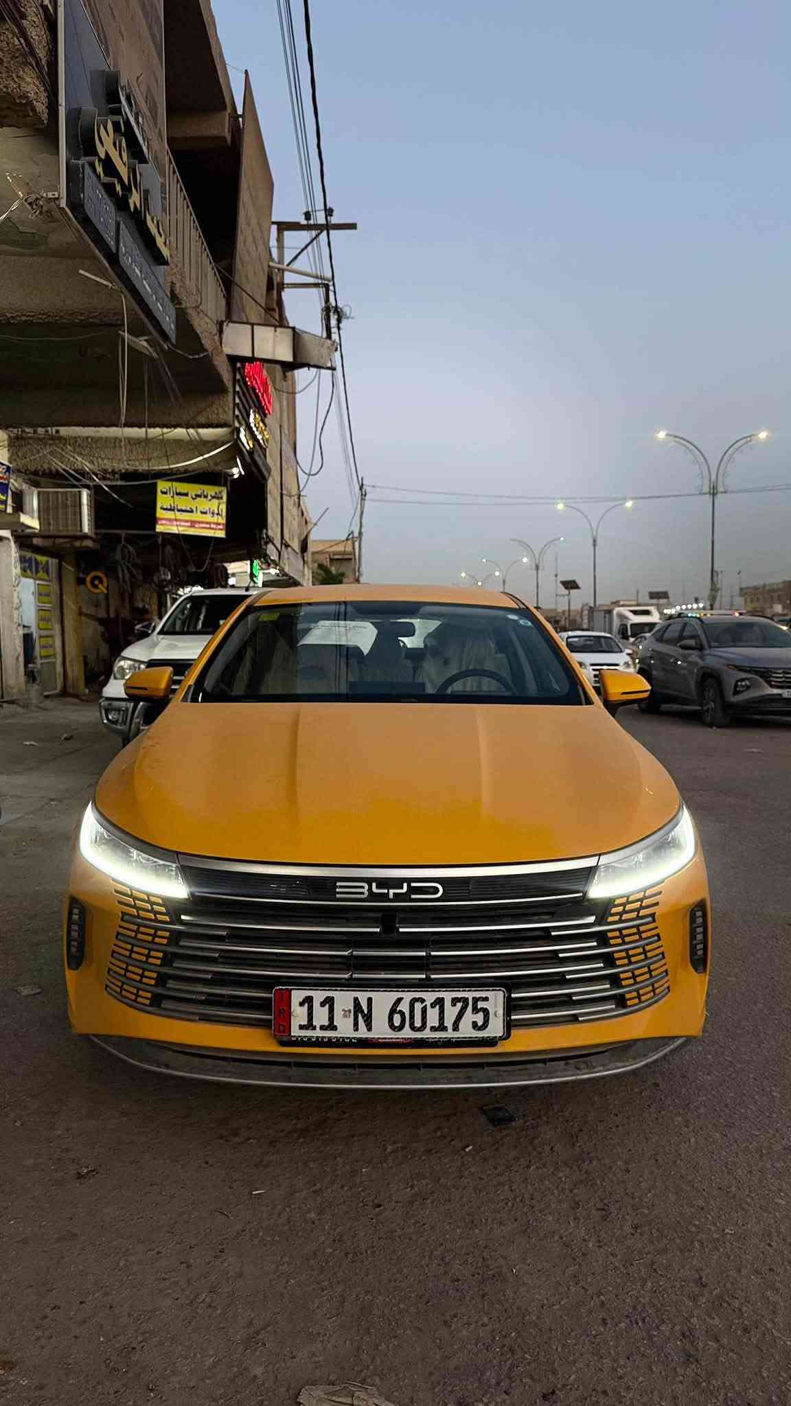 السلام عليكم بي واي دي دستروير 
زيرووووو موديل 25 بغداد بسمي 
مكاني بابل حله 
***********
