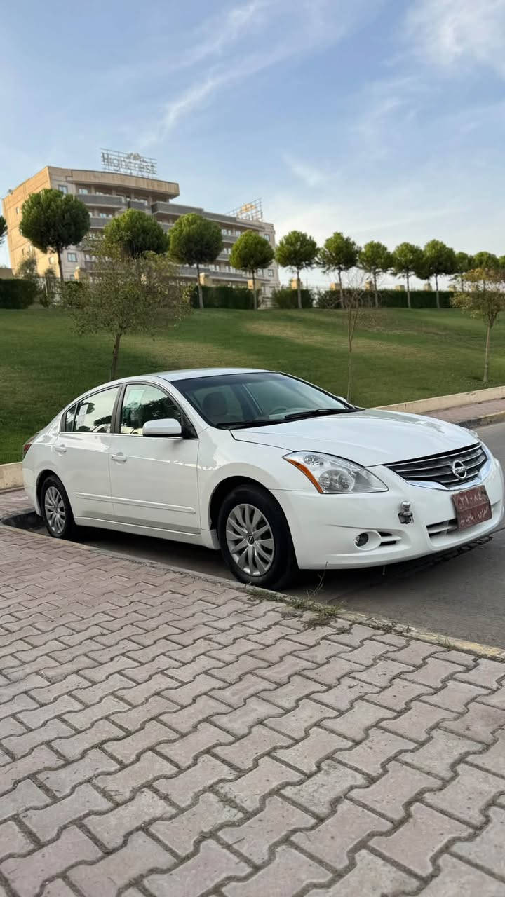 التيما ٢٠١٢ • جير عادي • تاكسي