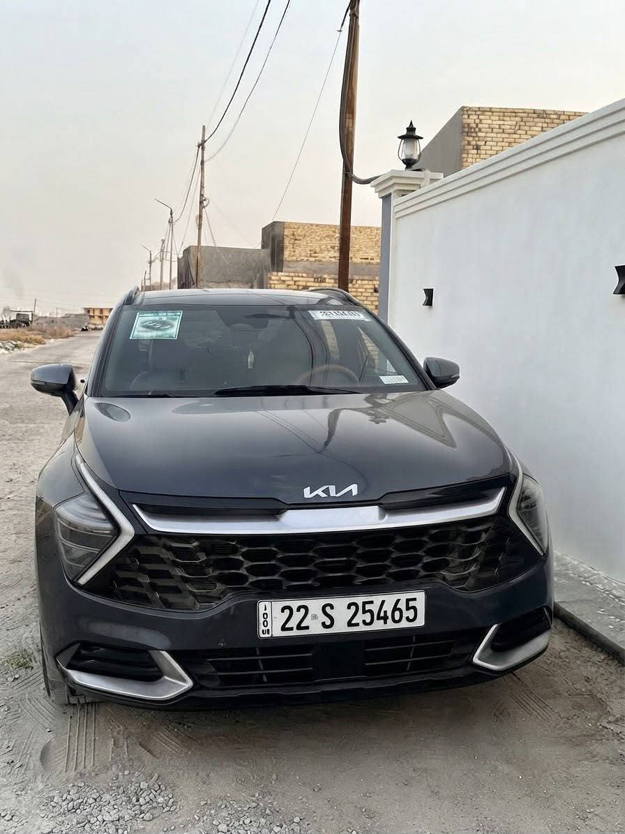 كيا سبورتج وارد امريكي 2024 SX اللون( فيلي)
رقم اربيل دولي باسمي تحويل مباشر 

السيارة على وضع الشركة ماشية 37الف 
الحادث : السيارة  صبغ قطعتين 
رقم الشاصي : 5XYK43DF3RG154772

المواصفات فول 1/1 اكس لاين الطويلة 
محرك 2500 GDI 
ناقل حركه (گير) 8 نمر  فور ويل 4x4 
بصمة تشغيل وابواب وتشغيل عن بعد 
متعدده انظمة القيادة 
فتحه السقف بانوراما بالكامل 
جنطة كهرباء فتح عند الاقتراب 
سايد بريكة بصمة 
تبريد امامي خلفي 
كاميرا خلفيه وحساسات 
رادارات محيطية 360 درجه وتوقف ذاتي 
شاشة متصلة متعددة الاستخدام 
شحن هاتف لاسلكي 
مقاعد جلد وتدفئه كرسي السائق كهرباء 
وبعد مواصفات اهواي

السعر : 210 $  وبيها مجال
الهاتف : ***********
العنوان : الديوانية
