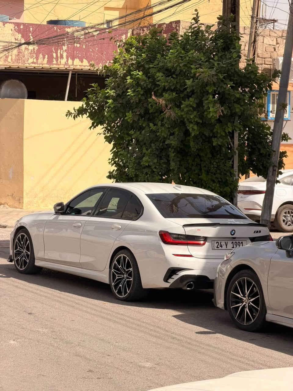 سلام عليكم
بي ام 330i موديل 2022
ماشية 57 مايل 
ام بكج اصل 
بدون صبخ و ايرباك
بيها كم مكان بي دي ار 
رقمها دهوك
كير محرك شاصي كلة شرط 
مكاني موصل سهل نينوى 
***********
***********
