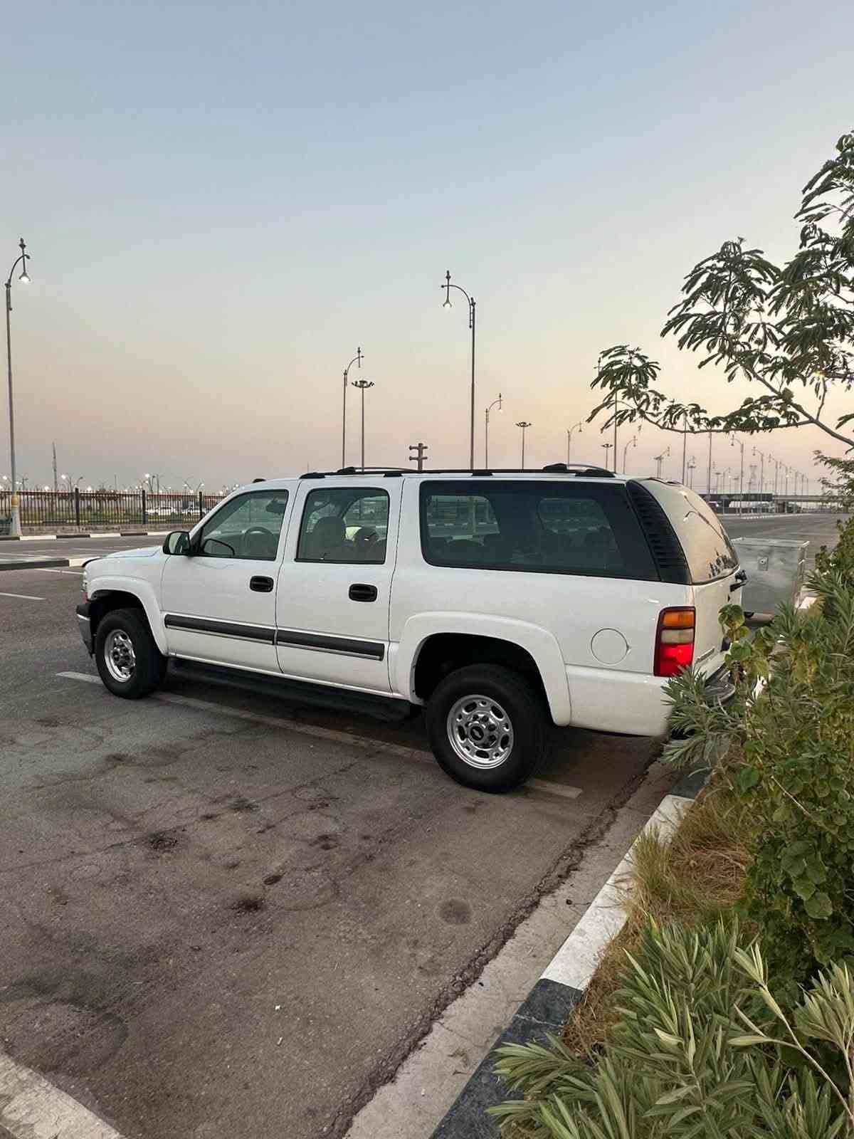السلام عليكم.  للبيع.  شوفر ليت اللفينيه. طبله. 8 برغي.  خليجيه.  
مكينه 6100. كير 1000.  تبريد خلفي ومامي ثلج. حداده. 100بل 100. 
كهربئيات. عامه.  طخم تاير برجستن. 
رقم. بغداد. انكليزي. بسمي. تحويل. 
كفاله. من الضربه. والكص. والصبغ 
والتبديل.  السعر. 128. هاتف. ***********
