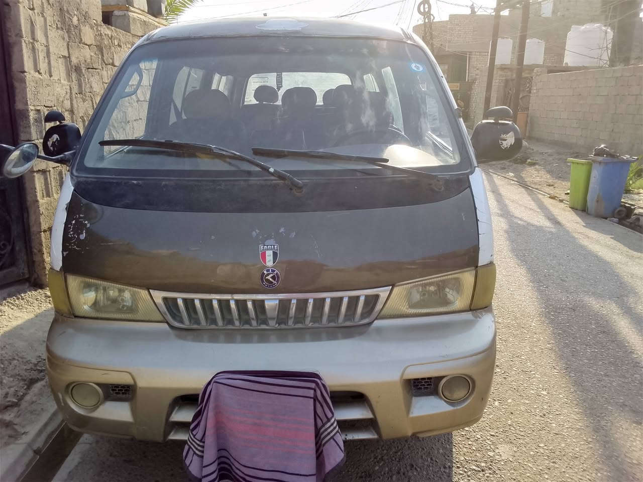 ابريجو 2002رقم انكليزي بسمي للبيع مكاني بغداد معامل الحسينية
 تخم تاير الشاصي الامامي الايمن معمر مكينه ما تنقص بس بيه كازكيت السنويه 2030 شرط امداور السعر 65 وبيه مجال رقم الهاتف***********
