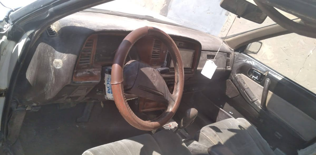 هارتوب للبيع 1992
بدون ضربه ولاكصه
المكينه كايمه 
الكير جديد 
السنويه ساقطه
السعر 20 
العنوان النجف حي العسكري
الموبايل ***********
