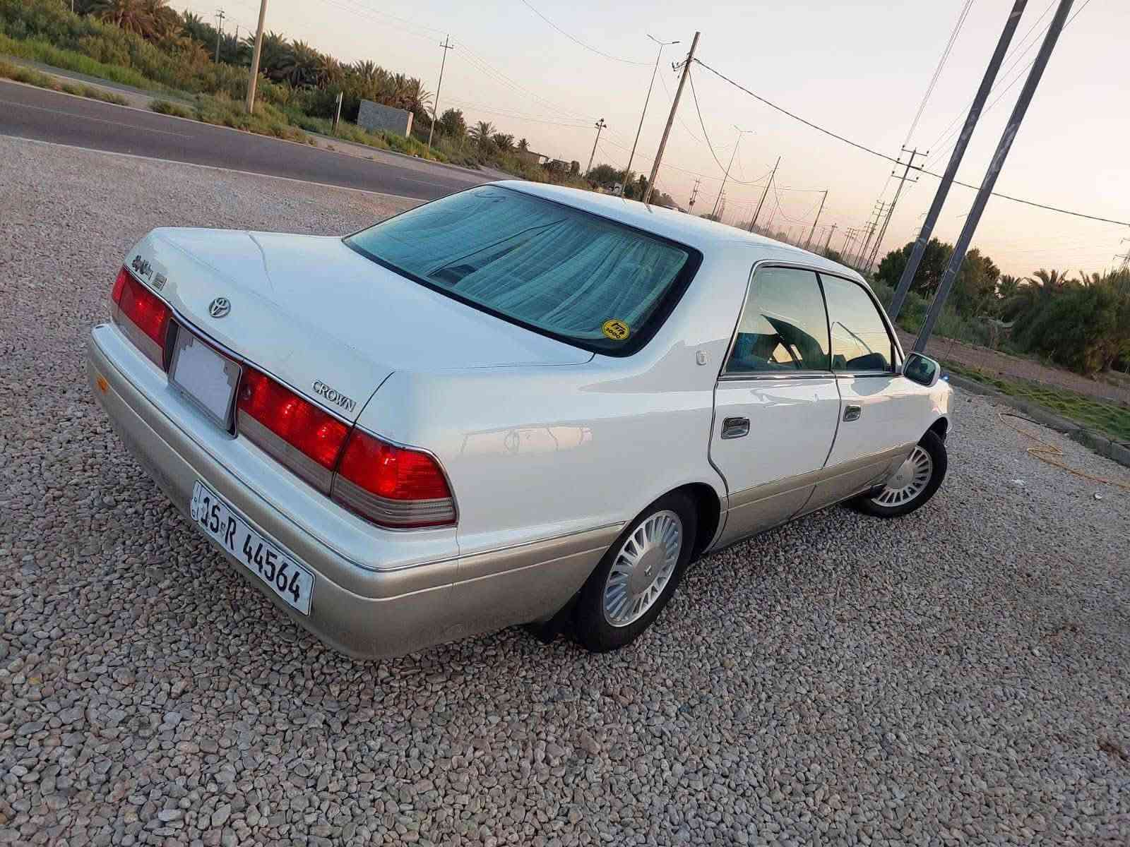 للبيع راس الثور فلات موديل 2003 السياره مكفول كير ومكينه وتبريد شغاله ثلج السعر 100 وبيها مجال الاتصال عل الرقم ***********
