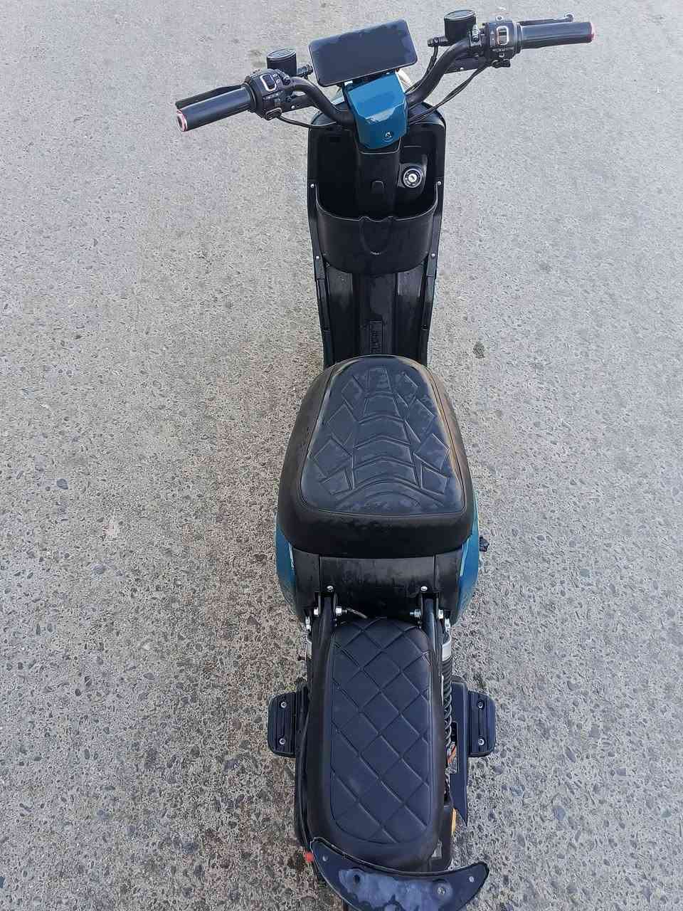 السلام عليكم بايسكل شحن نوع r9 بايسكل جديد اقل السنه عطله واير بطارية ونقوصاته جاملغ امامي كربلاء / للاستفسار ***********
