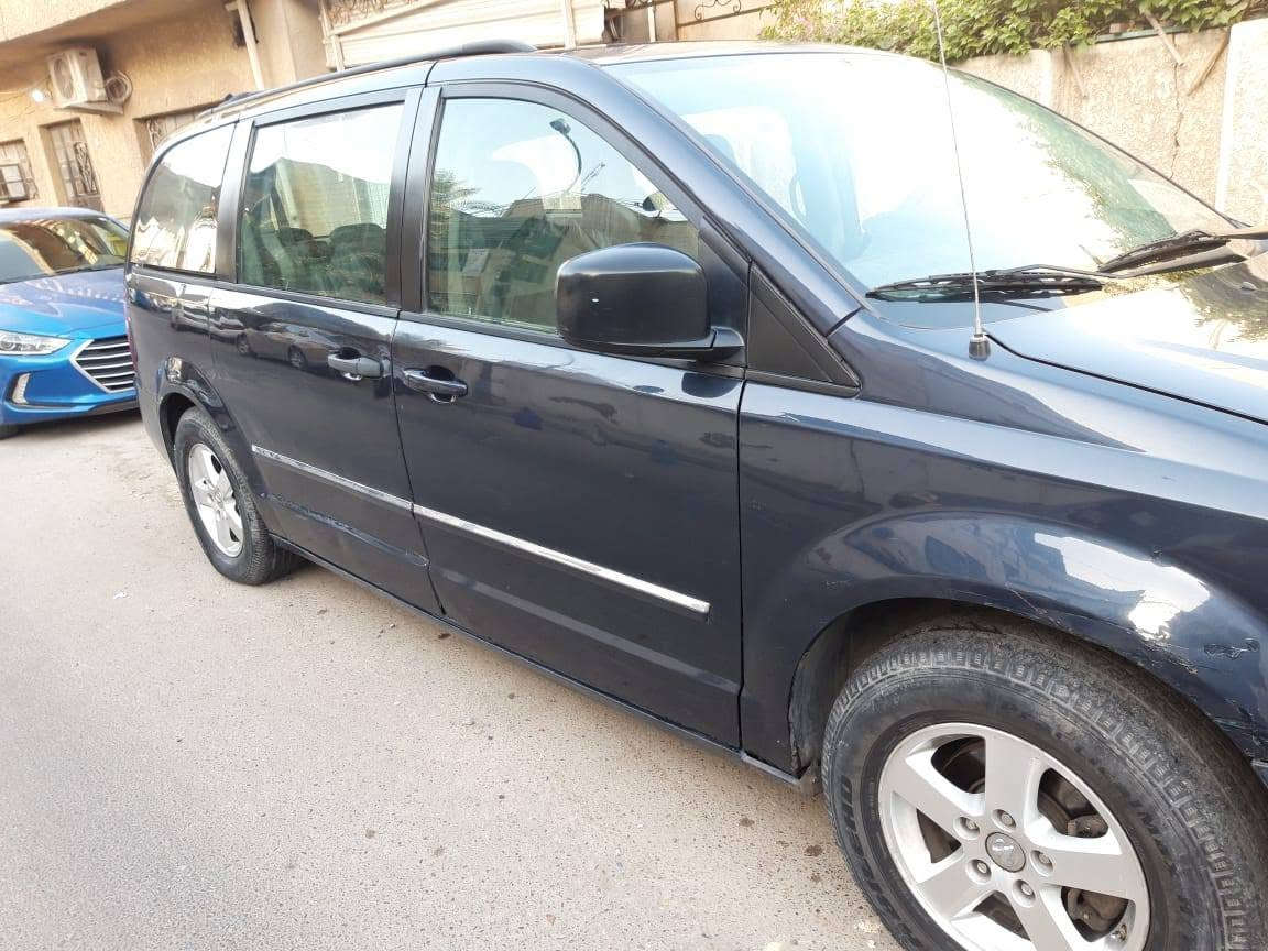 مكلف بالنشر 
دوج كرفان 2008 مشروع وطني وبأسمي 
محرك 3800 جديد والكيرمكفول
 جام 6 كهرباء بيبان ميكانيك 
3 قطع تبريد جيد جداً 
تحكم ستيرن كشن السائق كهرباء وسكليتر كهرباء 
بيهه صبغ قطعتين  الجهة اليمنى بصف السايق 
السعر ٨٧ ورقه المكان الاعظميه  الاستفسار الاتصال
 بالرقم *********** اكو واتساب
