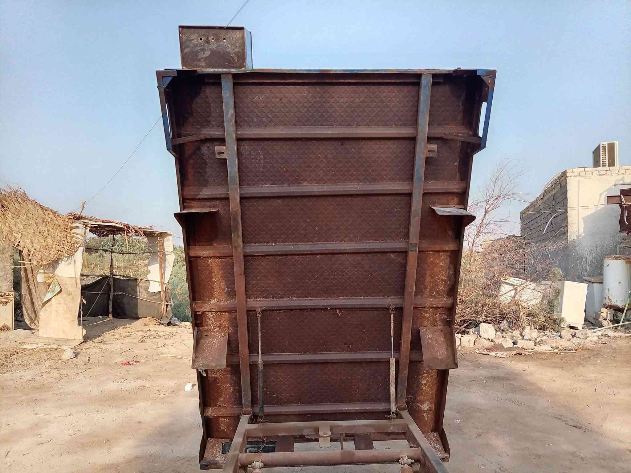 ستوته • عوزه باتري • أوراق باسم
