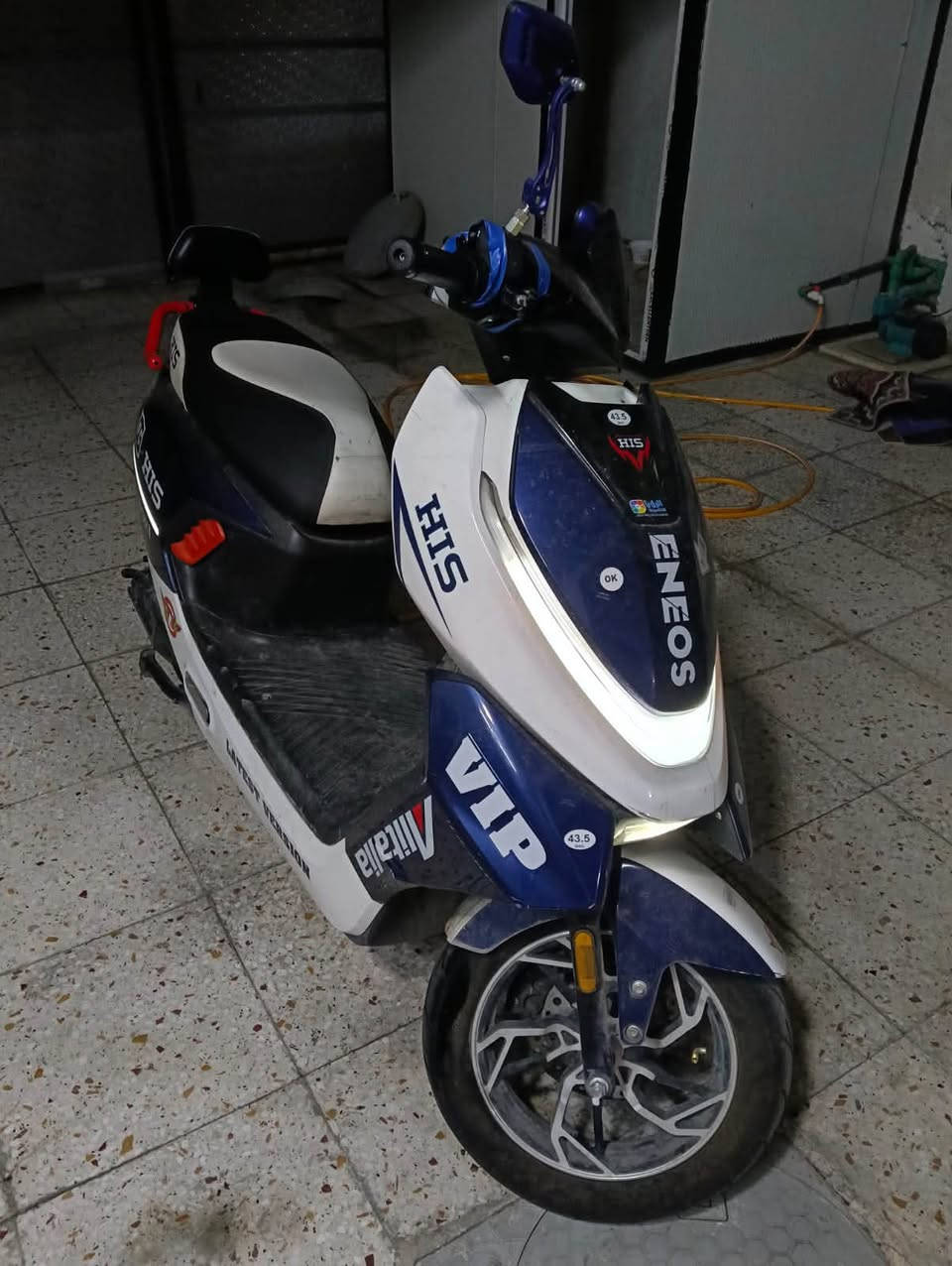 السلام عليكم دراجه شحن نوع his 6 بطاريات كبار ملف2500w مكاني بغداد حي الجهاد  ***********
