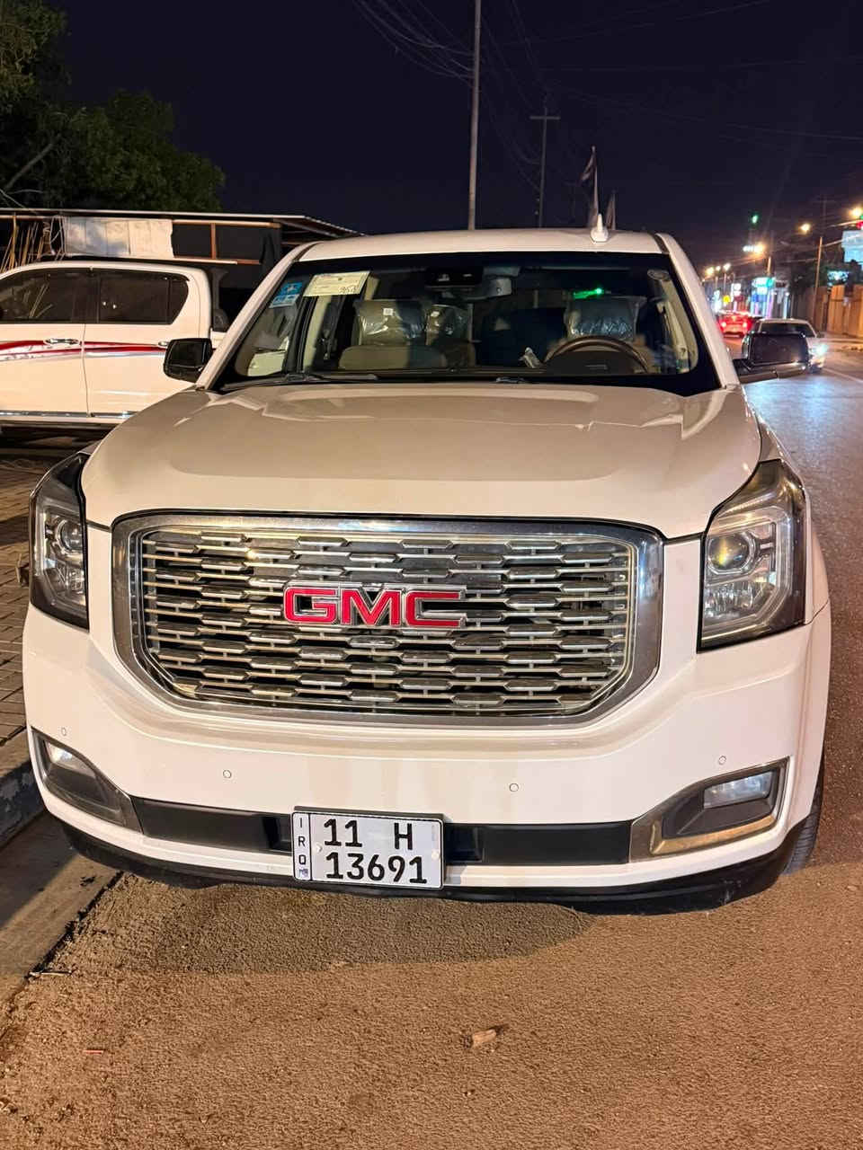السلام عليكم
جمسي يوكن 2020 SLT فول مواصفات عدا الفتحة البيبان الاربعة بصمات وبصمة تشغيل الصندوق الخلفي كهربائي الكشن المنفصل الملكي الكشنات كهربائية وتدفئة تبريد والكشنات تدفئة تبريد حساسات امامي خلفي رادار امامي خلفي وصفح المراي قلاب والسيارة عليها ادامة كاملة وبأسمي رقم بغداد تحويل ثاني يوم مشروع وطني والسيارة بعد بيها هواي مواصفات حادث السيارة باب السايق والجاملغ مبدلات والبنيد مصبوغ السيارة جاهزة الاخير طك بصمة واطلع وين ماتريد التايرات ستوة شادهن مكان السيارة البصرة مركز المدينة 

السعر 290 وبيها مجال اذا مراوس عادي 

رقم الهاتف ***********
