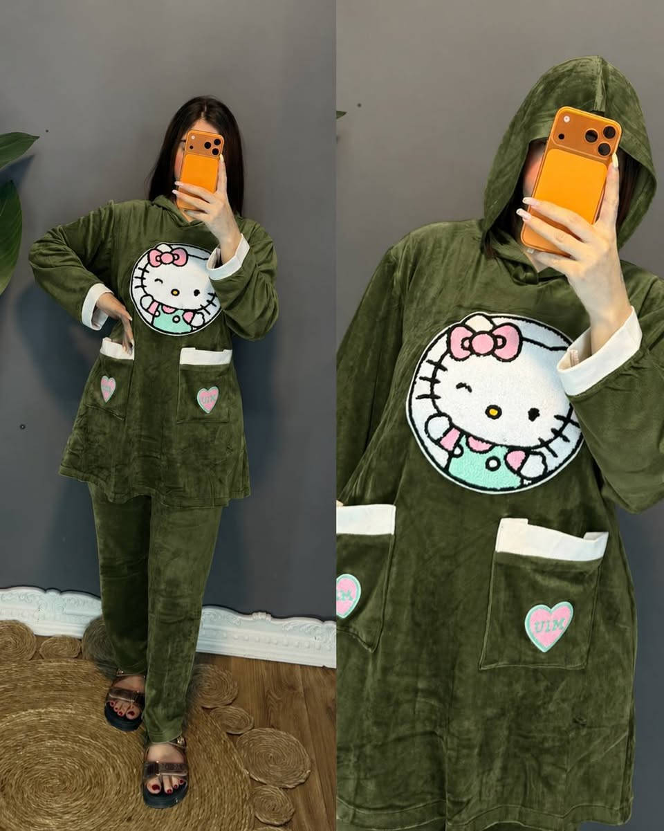 تراك نسائي • مخمل ثقيل • مقاسات L-3XL