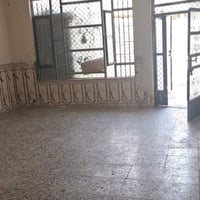 بيت لليجار في زعفرانيه اربع شوا ع١٠٠متر قاطين غرفتين وصاله ومطبخ وصحيا...
