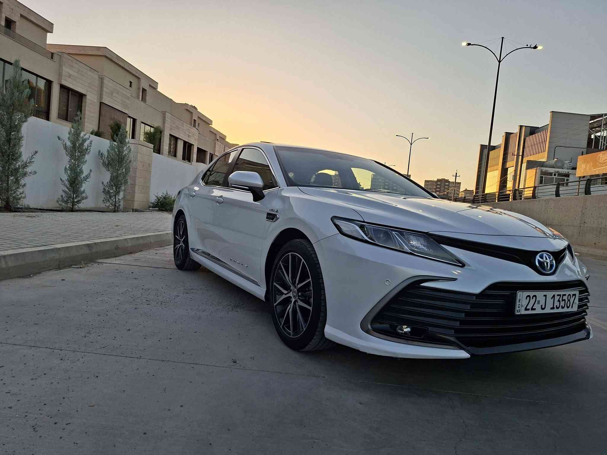 Camry hibred GLE 2023
Camre gle hibred 2023 

🚘 للبيع سيارة نظيفة ومرتبة

✨ مواصفات السيارة:

• سلايد

• بصمة

• كوشن كهرباء

• ستائر

• كاميرا

• حساسات أمامية وخلفية

• بصمتين شركة

• السيارة بدون صبغ وبدون تبديل قطع

• السيارة باقية على وضعها من أيام الشركة

• ما عليها صبغ خلال 10 سنوات

• المكينة والجير كهرباء وبشرط

📍 الموقع: السليمانية

💰 السعر: 247£

📱 واتساب / اتصال: ***********
