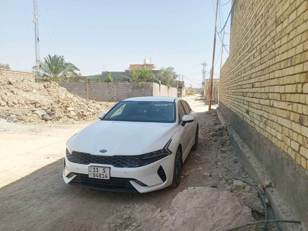 كي فايف خليجي موديل 2021
مكفوله كفاله عامه بيهه بارد بصيط كلش كد اربع اصابع 
مكينه2000 دوش
ماشيه 70 الف
رقم بغداد بسمي فول مواصفات 
بصمه تشغيل 
تشغيل عن بعد 
بصمه جنطه بصمه باب
جنطه ذكيه دخول ذكي 
تبريد بيانو قطعتين تبريد 
حساس امامي وخلفي كامره وشاشه بلادي
لد خلفي متصل لد امامي اشاره بالد
بردات خلفيه بلاد دواخل صاج
شحن لاسلكي جي بي اس
ويل 18 بلاد 
مكان السياره ناصريه مركز 
السعر 175 
***********
