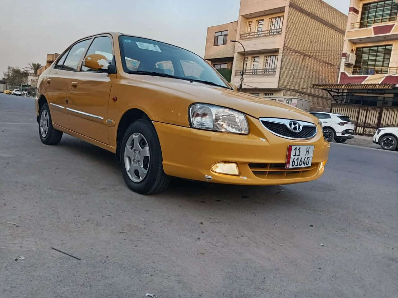 السلام عليكم
هونداي فيرنا ١٥ 
سياره كفاله عامه بدون صبغ ممعيوده
سياره جديده ع ايدي ماشيه ٩٠
مكينه كير تبريد دوشمه تخم تاير 
رقم جديد بغداد باسمي 
عنوان بغداد
مكلف ب نشر
***********
