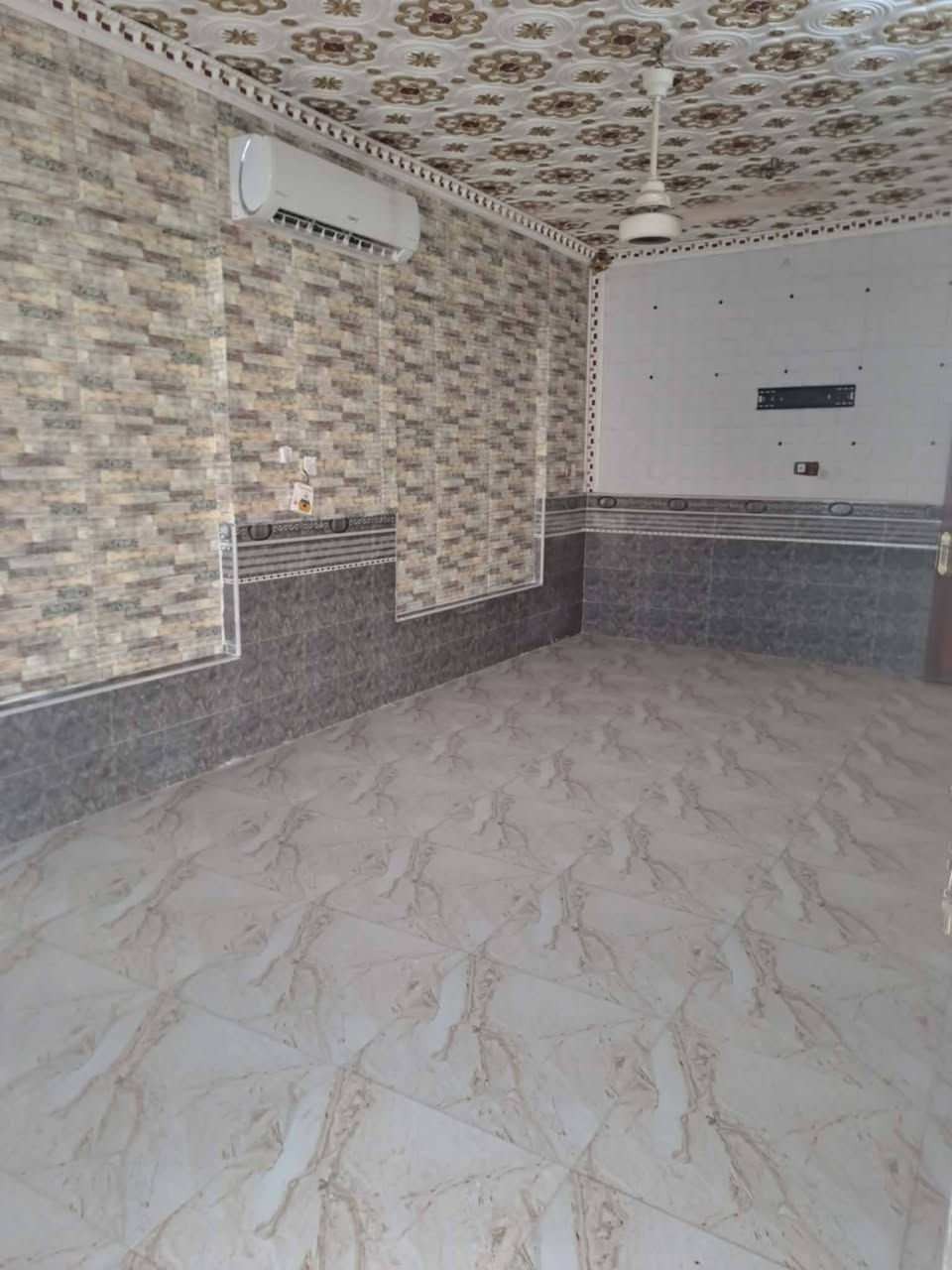 دار زراعي المساحه 300متر سند 25 مرقم بلديه بيت جاهز لسكن كامل مكمل غرفتين صاله مطبخ حابارد صحيان داخليه وخارجيه سطح شتايكر  البيت نضيف جدا العنوان حي الصدر الثالث شارع المستوصف نهايته عبر المشروع
دار زراعي المساحه 300متر سند 25 مرقم بلديه بيت جاهز لسكن كامل مكمل غرفتين صاله مطبخ حابارد صحيات داخليه وخارجيه سطح شتايكر  البيت نضيف جدا العنوان حي الصدر الثالث شارع المستوصف نهايته عبر المشروع

منطقه هادئه وجيرانه ناس محترمين

ملاحظة. البيع نقد فقط منتعامل بالاقساط 

لاستفسار الاتصال***********
