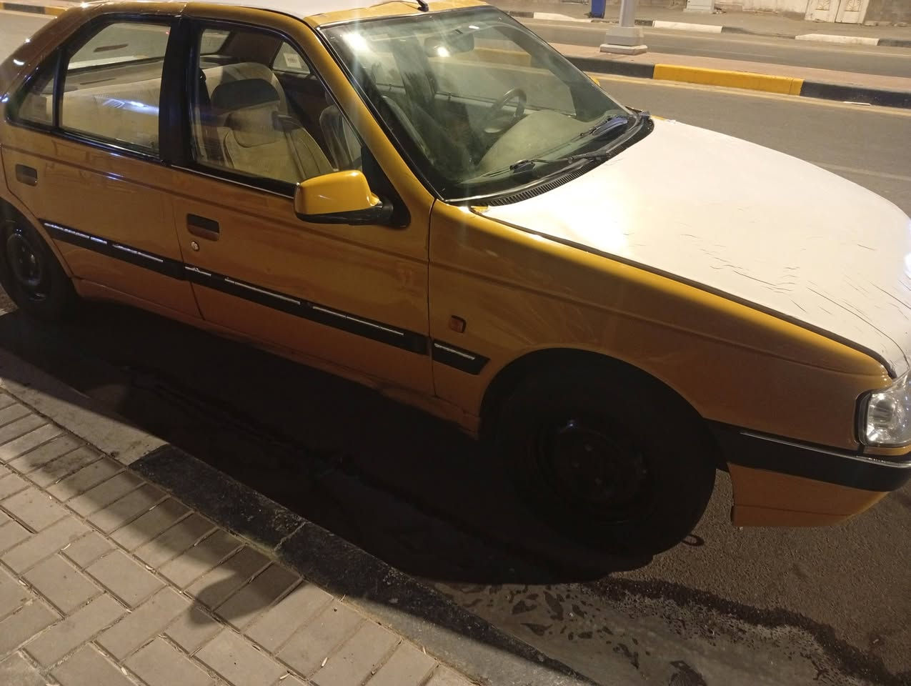 بيجو 405 • ٢٠١٦ • بصرة