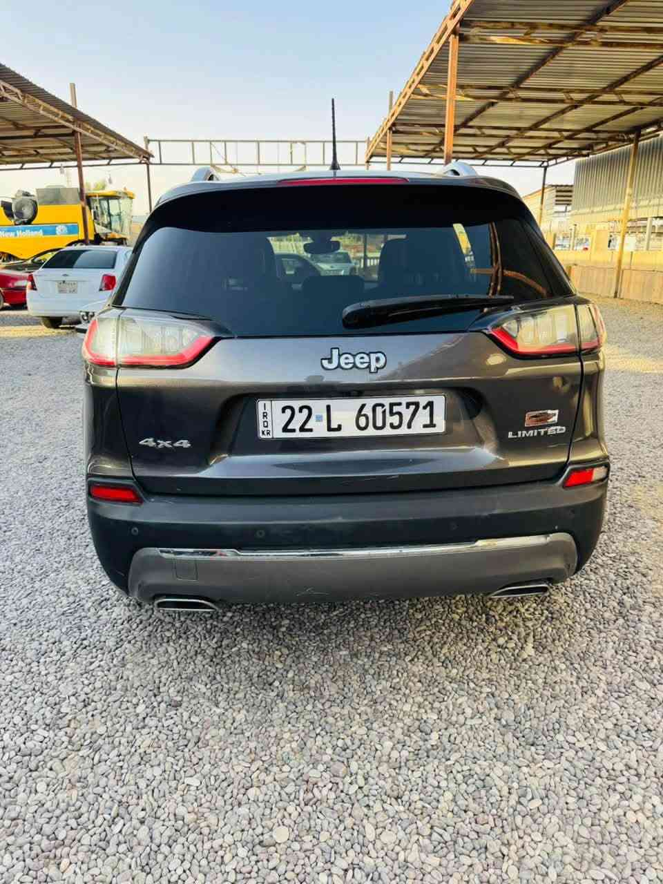 Jeeb
الموديل 2019
3 طتعاد سبخ
محرك 6 
فول فول
مابي فتحة 
السعر 110 مجال.❤️ 
بدون ايرباك 
رقم ***********
***********
واتساب❤️
