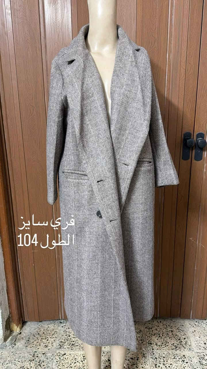 كوتات نسائيه 😎
توفرت الكوتات النسائيه باله براندات ممستعمل 
كل الاحجام والموديلات
العنوان حي العمال شارع التربيه الجديده مقابيل دائره الكهرباء محل ام علي 🍬

نص مكتوب في الصور:
- قياس L الطول 70
- قياس 38 الطول 85
- 40_42 الطول 97
- فري سايز
- الطول 104
- القياس XL
- الطول 95
- القياس 44 الطول 85
- قياس XL
- الطول 90
- قياس 46
- الطول 110
- قياس L الطول 88
