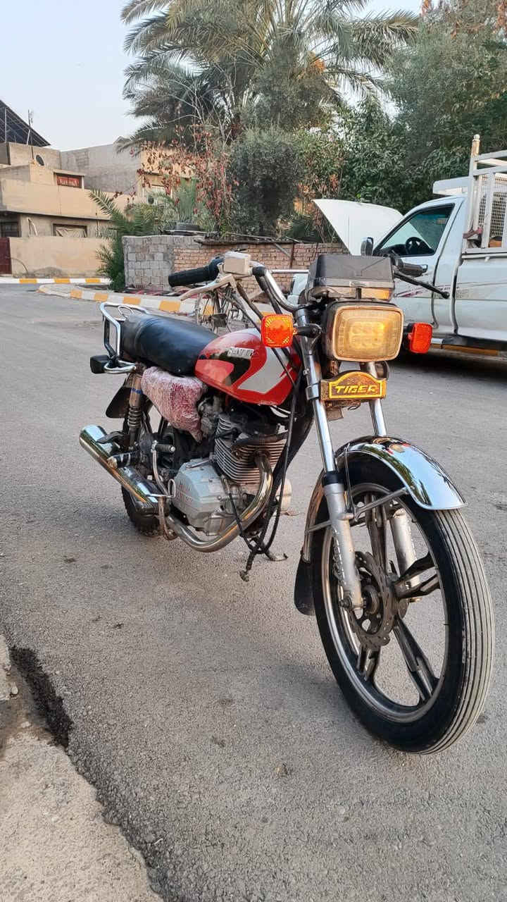 السلام عليكم دراجة لبيع سيفان موديل 2020المكان بعقوبه  السعر 375وبيه مجال حك. الجيه الرقم ***********
