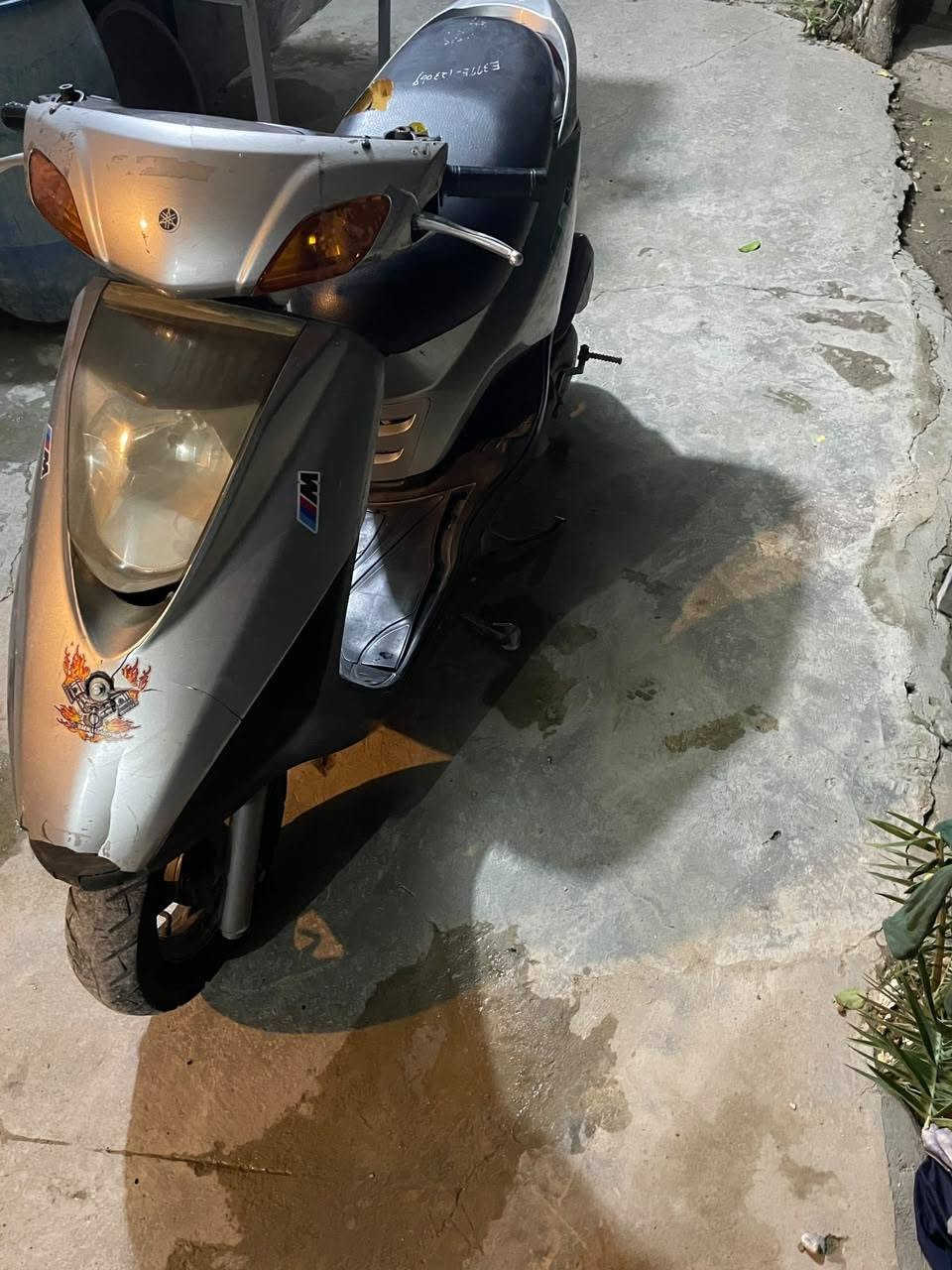 سلام عليكم
بريز للبيع دراجه نضيفه

مكينه مكفوله برغي ما مفتوح بيهه

650 وبيهه مجال

هاذ رقمي ***********

 ما متواجد ماسنجر

مكاني بغداد البياع
