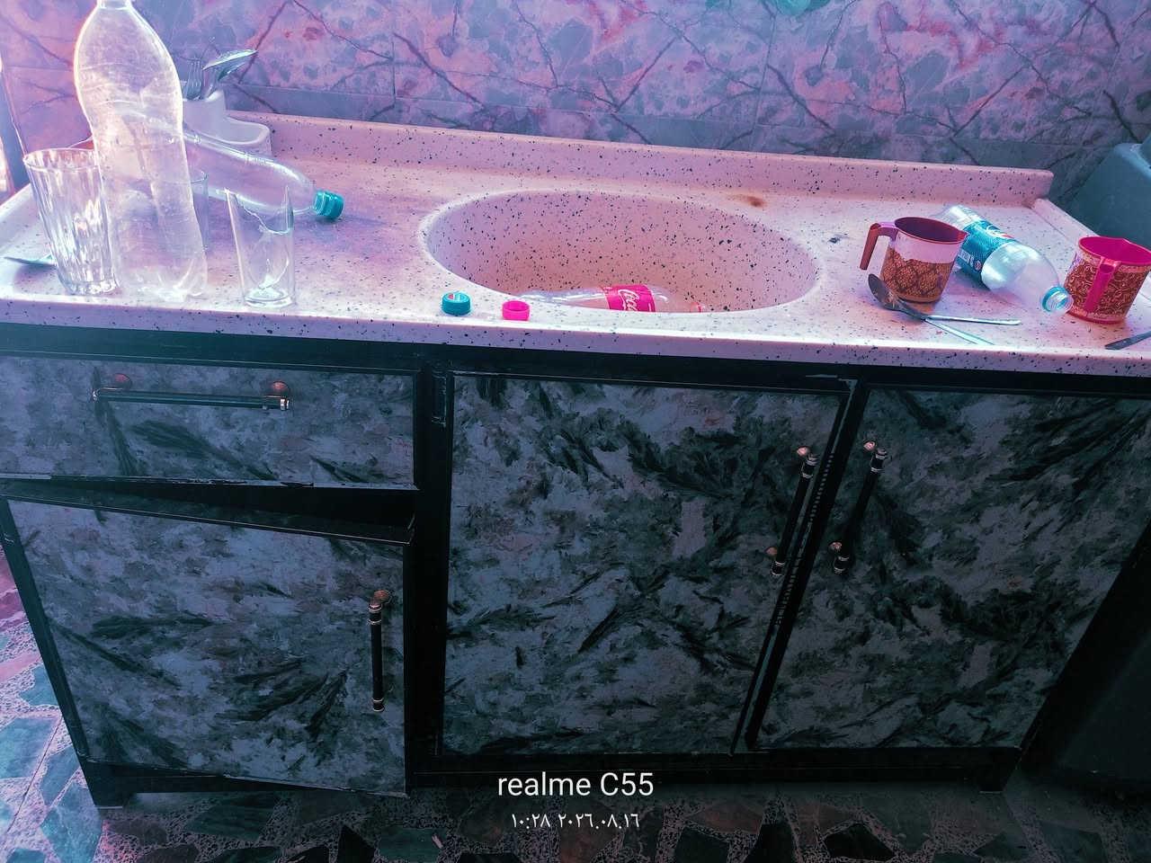 سلام عليكم شباب
كاونتر نضيف سعره 170
غساله اوتماتيك سعره 250
جربايه مال طفال طابقين سعره 80
كنتور صاج 4ابواب سعره 120
طباخ سعره 30
المكان بغداد الطالبية 
رقمي ***********
