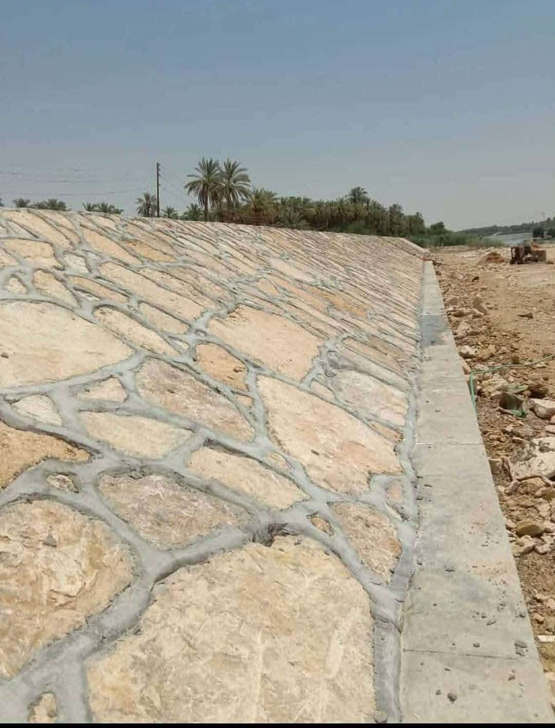 بناء • حجر • مقاول