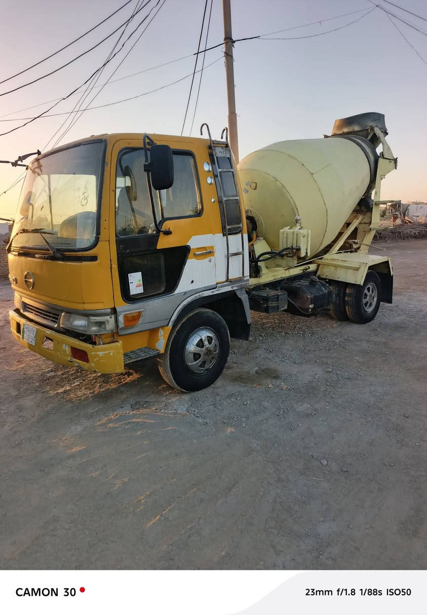 خباطه البيع موديل ١٩٩٦.السياره مكفوله لاتبخير ولاتنقيص سنويته صالحه 2027. مكينه 80 عادي جدر لاف جديد كله جاهز سياره مشروع وطني‏‪***********‬‏ وتساب العنوان ميسان
