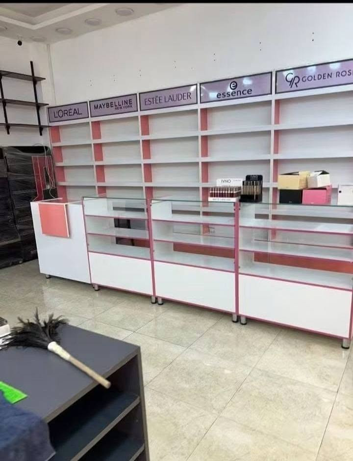 محلات موبايل • أثاث صيدليات • جودة عالية