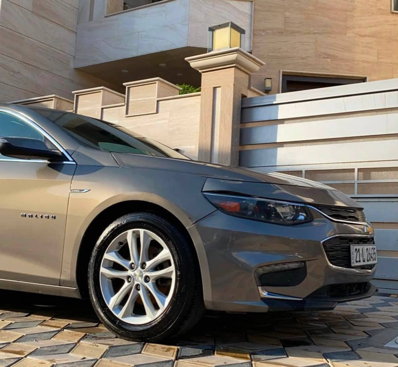 السلام عليكم
ماليبو 2017 LT ماشيه 119 الف

المواصفات:
• تشغيل بصمة
Apple Carplay شاشة كبيرة مع •
• كاميرا خلفية
• عداد رقمي
• مصابيح زينون
• إشارات بالمرايا
• مرايا كهربائية
• مقعد السائق كهربائي
• مثبت سرعة
(Traction Control) مانع انزلاق •
الحادث مرفق بالمنشور
السعر 90 ورقة للتواصل ***********

