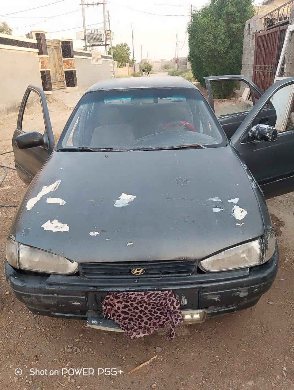 اللبيع سياره النترا موديل ٩٤رقم أنبار نكليزي سعر ١٦وبيه مجال مكان سياره فلوجة ***********

نص مكتوب في الصور:
- Shot on POWER P55+