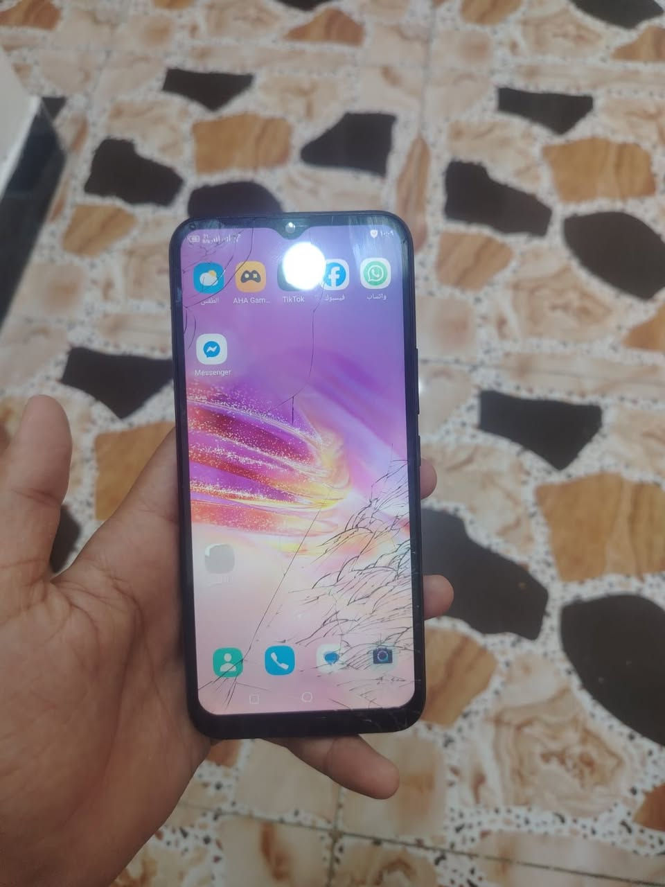 للبيع 📱
جهاز انفينكس سمارت 5 
الذاكرة: 32GB
الحالة: الجهاز شغال 100% 
الكاميرات ✅ الاتصال ✅ الصوت ✅ كلشي سليم
العيب: بيه فطور  بالشاشة بس ما مأثر على اللمس نهائياً
السعر: 40

الجهاز نضيف واستعمال خفيف
جهاز مال اتصال وتصفح ومنزل بي جميع البرامج 
المكان: الفلوجة
للاستفسار: [***********
