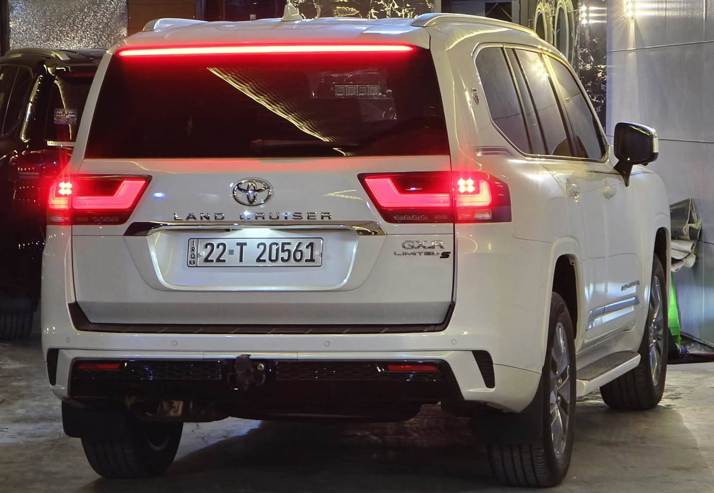موجود لاندكروز GXRS ساز لمتد داخل 9 الوان اخت الزيرو بيها سنويه تضليل ماشيه الف ونص موديل 2025 رقم أربيل 6 سلندر فول مواصفات سعرها 785

موجود VX لون أسود بريم لمتد موديل 2024 رقم بغداد مغلفه bbf  ماشيه 40 الف سعرها 720

الشراي يتصل ويدلل واذا مراوس عادي اراوس حسب القناعه مكان بغداد الدوره 

***********

***********

***********

***********
