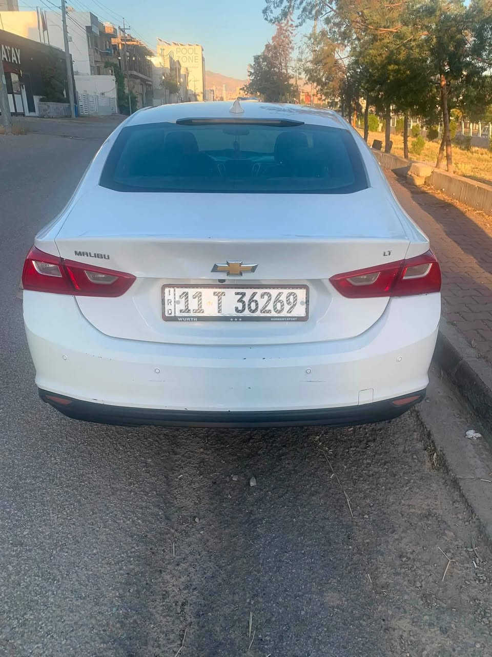 مكلف بلنشر ماليبو ٢٠١٨ باسمى ماشيه ١٦٨٠٠٠ كم استخدام خاص ضربه جاملغ الخلفى والايرباكات سليمه سعر  ٩٢ ورقه وبيهه مجال  ببسيط مكانى بغداد الشعب ***********
