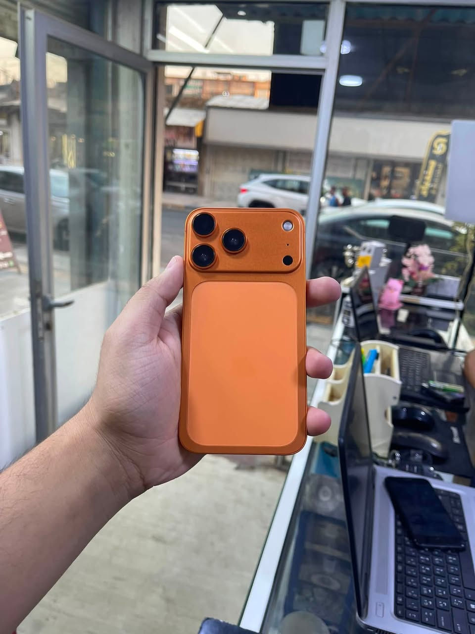 ايفون اكس ار محور 17 كلشي شغال بس فيس ايدي ماايشتغل 160الف🔥🍊
*********** واتساب فقط📞
