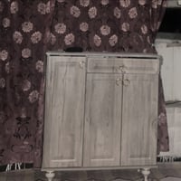 ميز للبيع نضيف كولش مكاني بغداد الدوره 07838050690