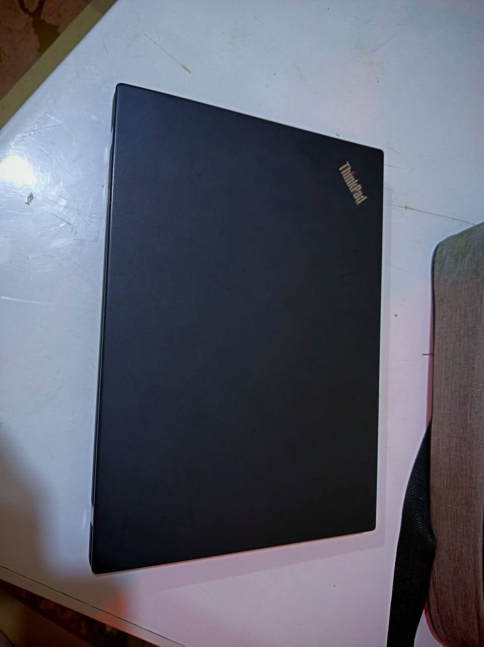 حاسوب Lenovo
💻 المعالج: Intel Core i5 الجيل8 
وياقي المواصفات مكتوبه في الصور 
هارت ssd256 وتقدر التضيف هارت ثاني M.2
رام 8
ونتوز 10 pro و أقدر على التحديث لا11 pro
✨ مناسب للمهندسين والطلاب والاستخدام اليومي والبرامج الهندسية الخفيفة.
💰 السعر: خاص
📍 المكان: النجف الأشرف يوجد توصيل 
📞 للحجز والتواصل: ***********
