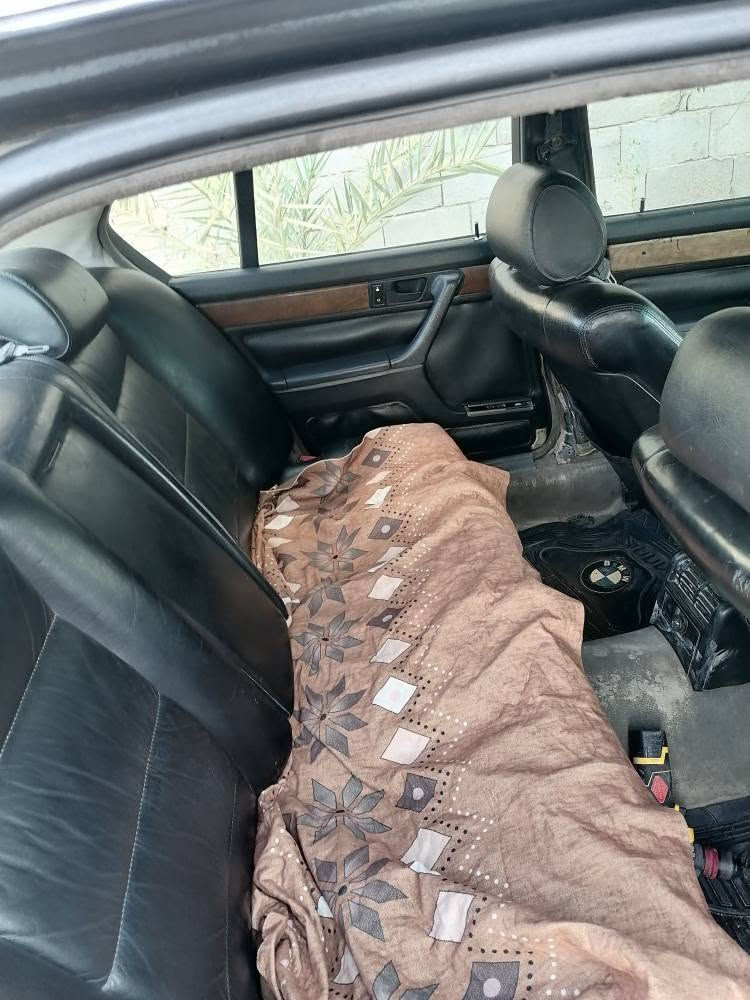 ٧٣٥ رقم بغداد راعيها بغداد. يحول ثاني يوم. بيها مكينة ٣٠ وكير جديد سيارة نقوصات بسيطة مرشوشة جمالية. مكفولة من الضربة. كهربائيات كلة شغاله. مكانها البصرة ***********
