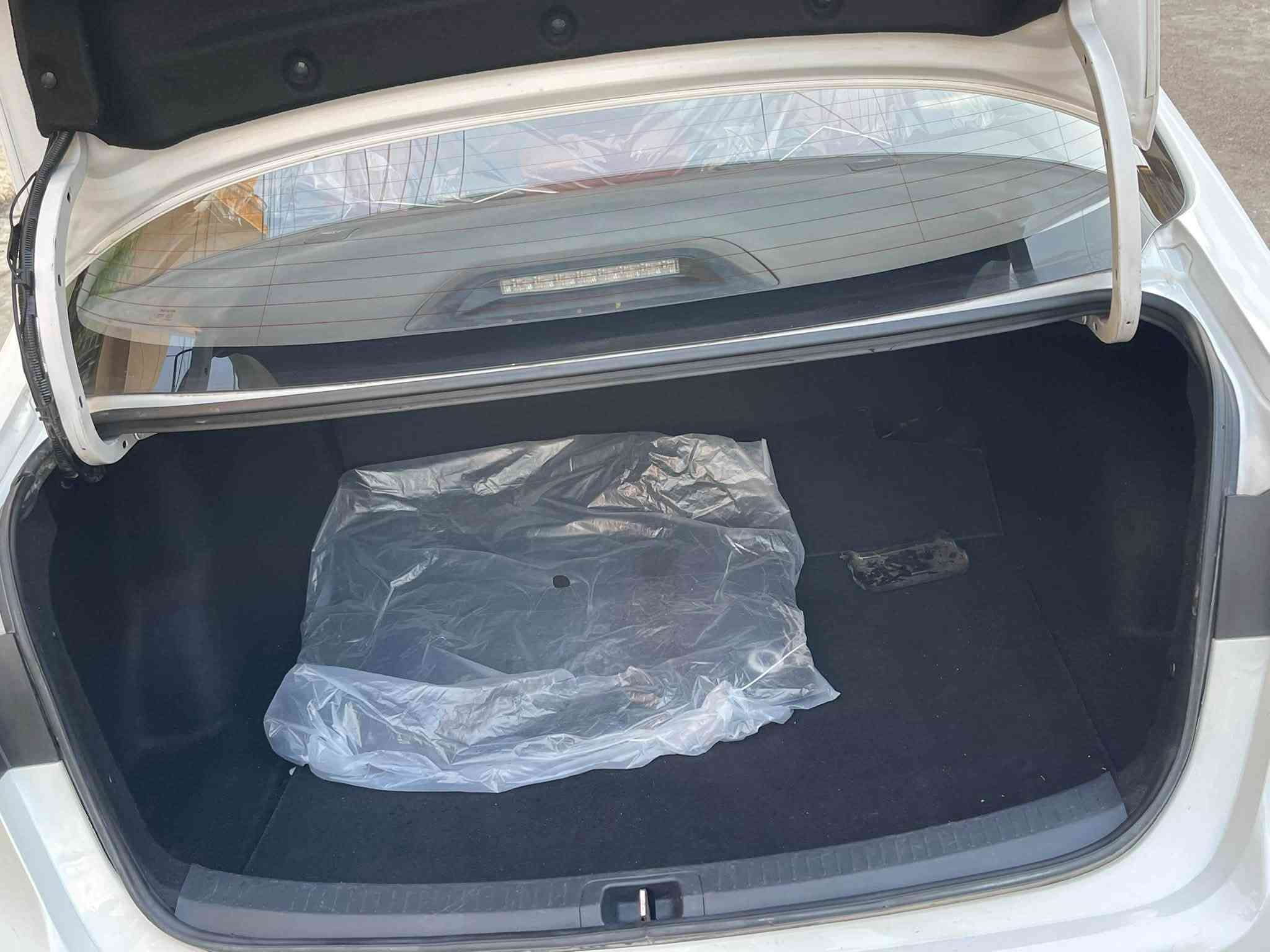 سلام عليكم  كورلاه  للبيع مديل 2024  داخل احمر وكشن كهرباء بغداد بسمي  هزه جديده ماشيه 38  بارد شبر باب صدر ومبين  والبقيه كفاله عامه سياره والله اخت الجديده  مكان  بغداد الكرخ  رقمي خابرني  وسعر مناسب خابر وبيك خير وتدلل ***********
