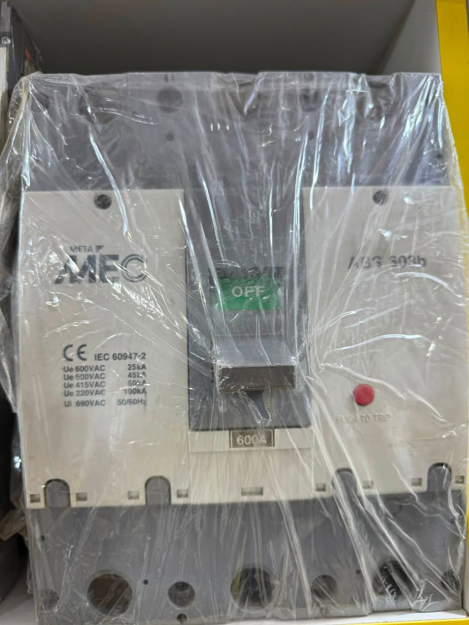 متوفر قواطع LS ✅
100A
125A
150A
200A
250A
300A

للطلب والتواصل على الواتساب ***********📞
***********📞
