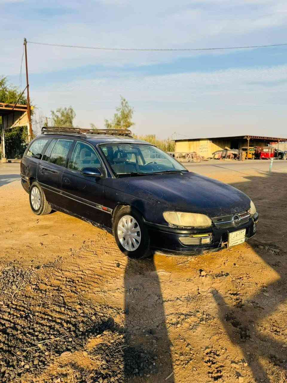 سلام عليكم اوبل بزوان للبيع موديل ٩٥ مكينه محوار بطه سياره خير من الله السعر 35 بيه مجال ***********
