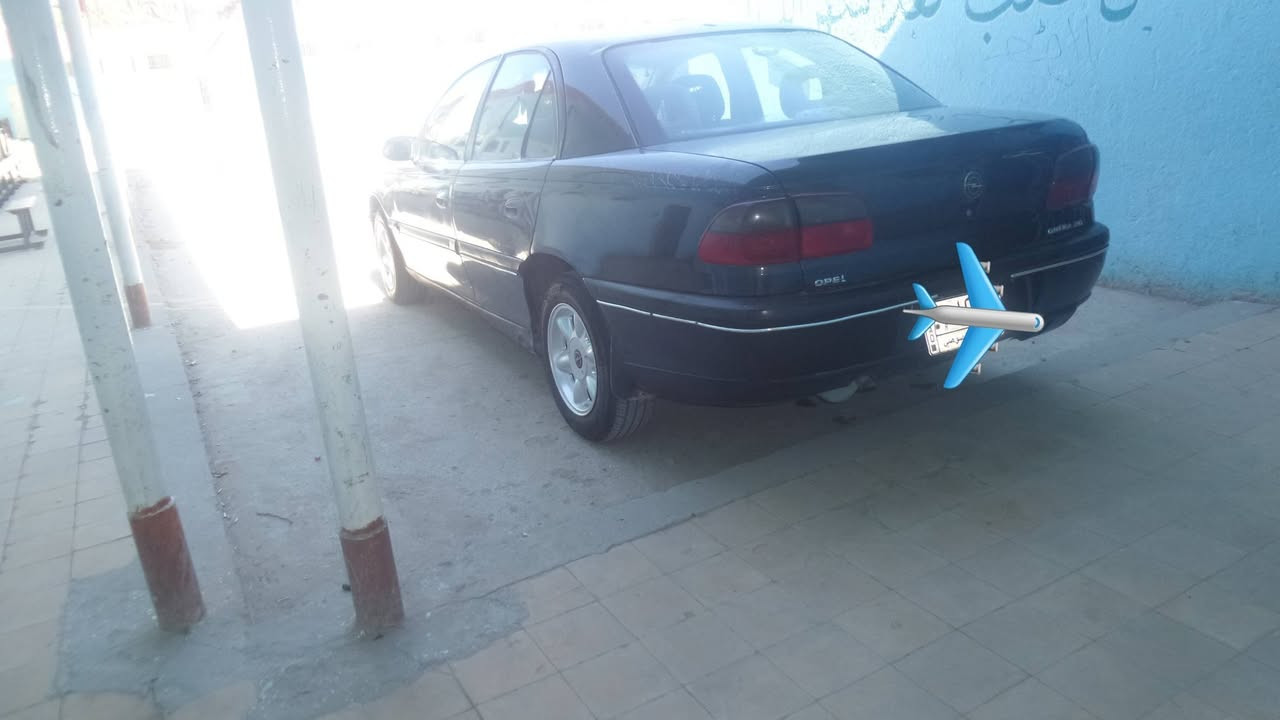 للبيع م 96 محرك 2000 مشدود جديد كير عادي تبريد بس كمبريسر يتبدل و(تاخذه معها )جام ومري وكشن  امامي كهرباء 
ريمونت سنتر لوك  5ابواب باتري جديد رقم بغداد دولي 
للبيع او مراوس BMW
*********** 
السعر 35
