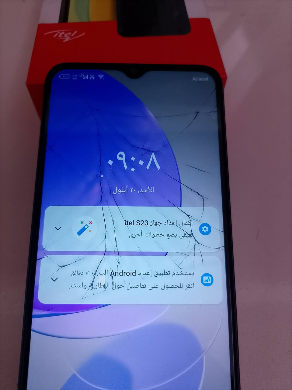 السلام عليكم للبيع موبايل كلش حلو جهاز كله شغال مابي مشكله فقط الشاشه مفطره بس لمسها كلش حلو جهاز سريع كلش وتصويره حلو كلش كامرته 50 ميكابكسل وبطاريته 5000 ذاكرته 256 والعشوائيه 16 صوته شحنه كلشي بي حلو السعر 90  بس الشراي يراسل رجاء رقمي ***********
