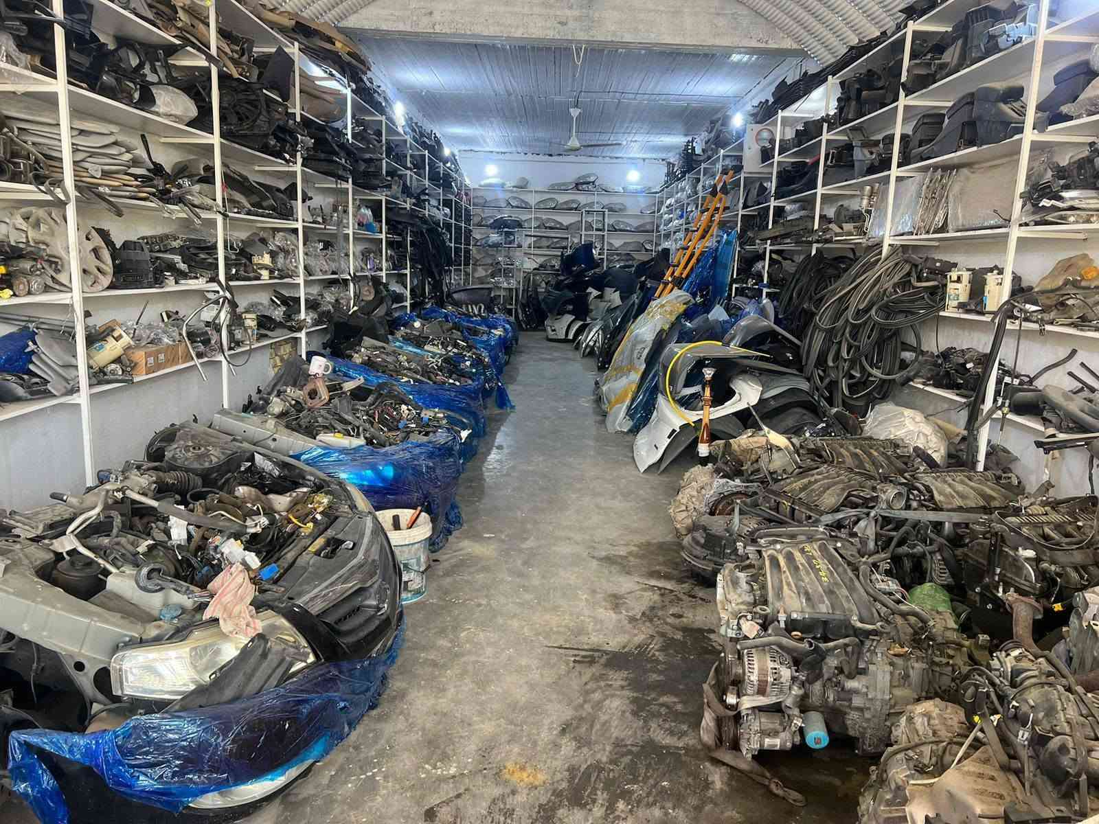 قطع غيار رينو • سافران فلونس كوليوس • توصيل محافظات
