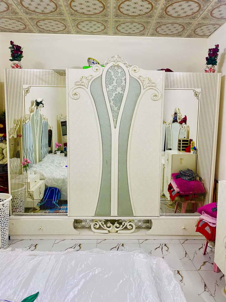 غرفه نوم • ٩ قطع • نظيفه ٩٠٪