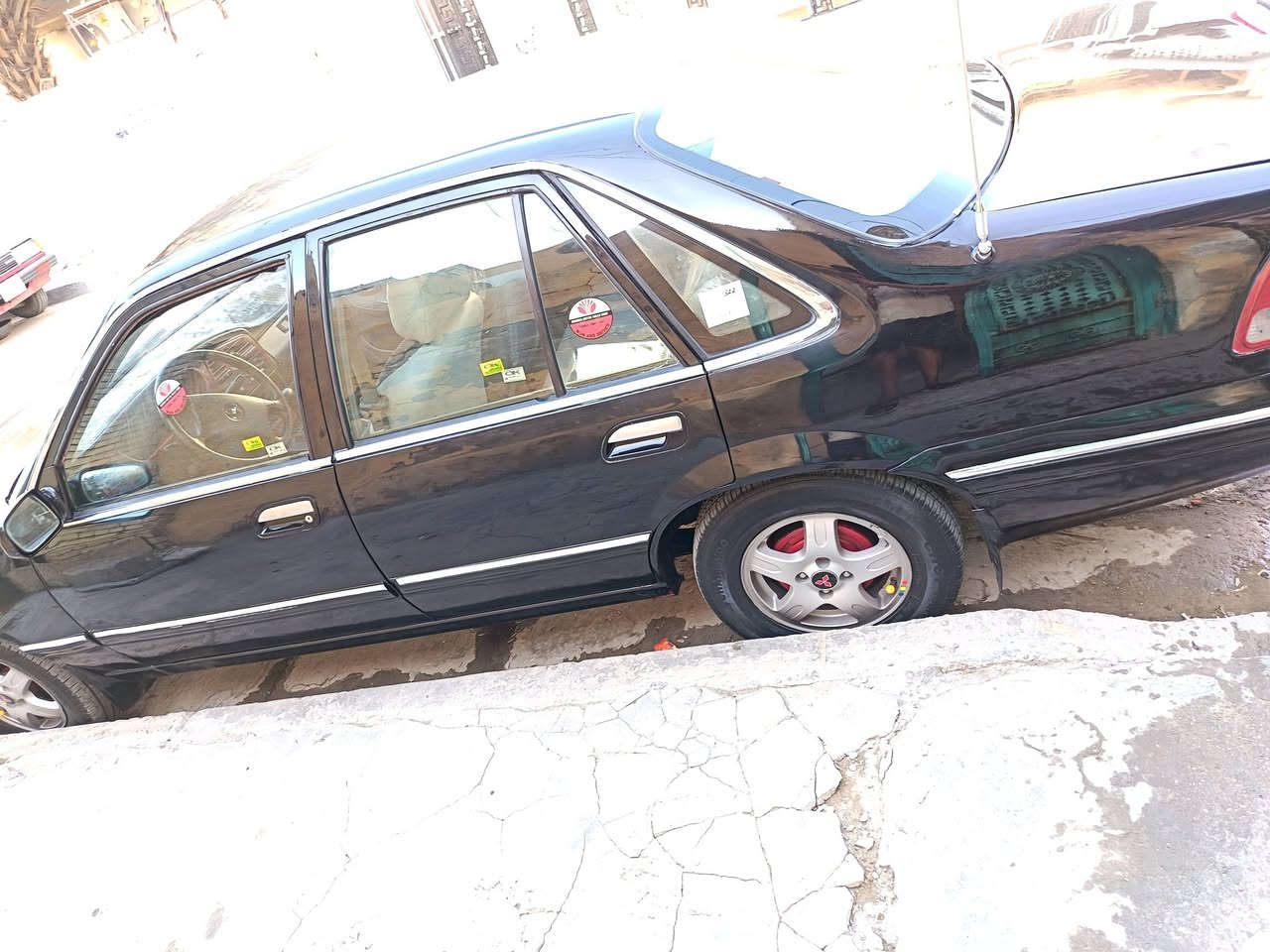 سلام عليكم برنس فراشه موديل ٩٦ مكنيه جديد لا تنقيص ولا تبخير لا ضربه ولا طاخه مصبوغه جماليه مابيه اي نقص المكان بغداد سعر ٣٨ بيه مجال الشراي يتصل ***********
