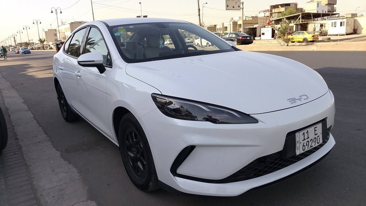.السلام عليكم 
بيوايدي سئل فايف
موديل25 
رقم بغداد نكليزي سنويا جديد  تحويل ثاني 
فول مواصفات سياره 
سونار موجود بل منشور 
العنوان بغداد بلديات نتصل وتدلل 
ما متوجد على النت شراي نتصل تدلل 

***********
